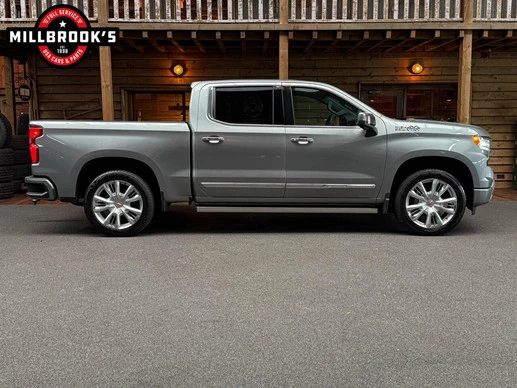 Chevrolet Silverado - Afbeelding 11 van 30