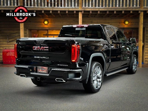 GMC Sierra - Afbeelding 9 van 30