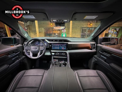 GMC Sierra - Afbeelding 14 van 30