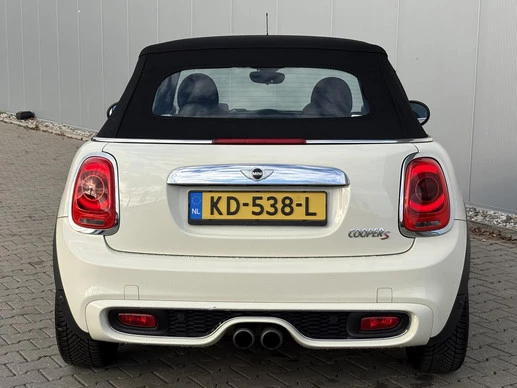 MINI Cooper S Cabrio - Afbeelding 29 van 30