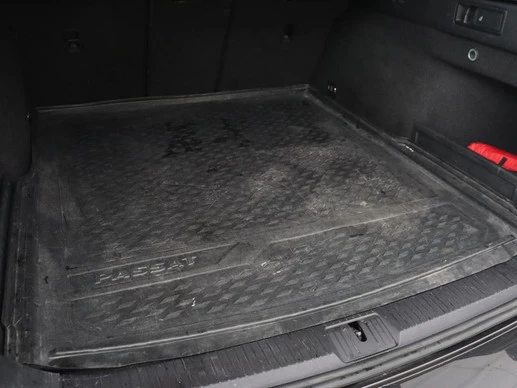 Volkswagen Passat - Afbeelding 12 van 30