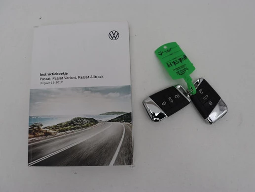 Volkswagen Passat - Afbeelding 14 van 30