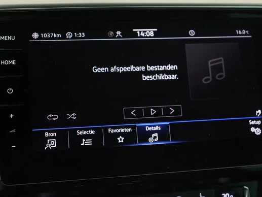 Volkswagen Passat - Afbeelding 23 van 30