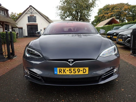 Tesla Model S - Afbeelding 2 van 30