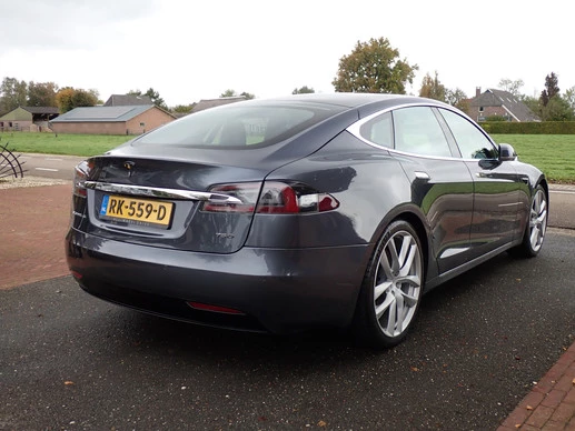 Tesla Model S - Afbeelding 4 van 30