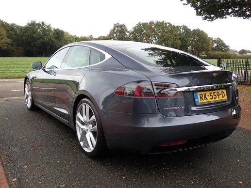 Tesla Model S - Afbeelding 5 van 30