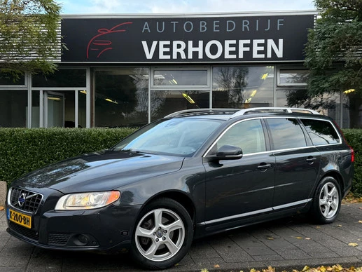 Volvo V70 - Afbeelding 1 van 30