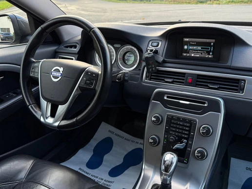 Volvo V70 - Afbeelding 2 van 30