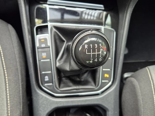 Volkswagen Golf Sportsvan - Afbeelding 27 van 30
