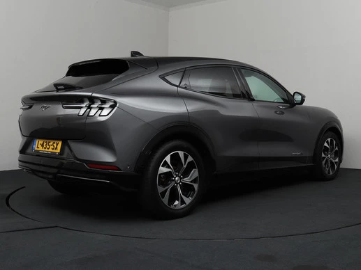 Ford Mustang Mach-E - Afbeelding 2 van 30