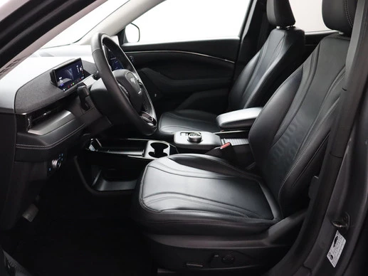 Ford Mustang Mach-E - Afbeelding 6 van 30