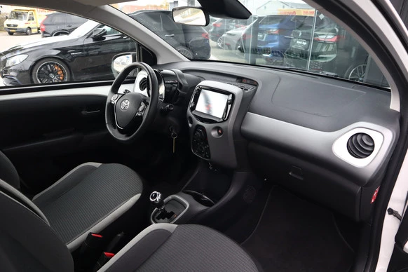 Toyota Aygo - Afbeelding 10 van 30