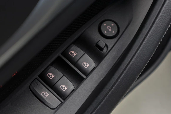 BMW i4 - Afbeelding 17 van 30