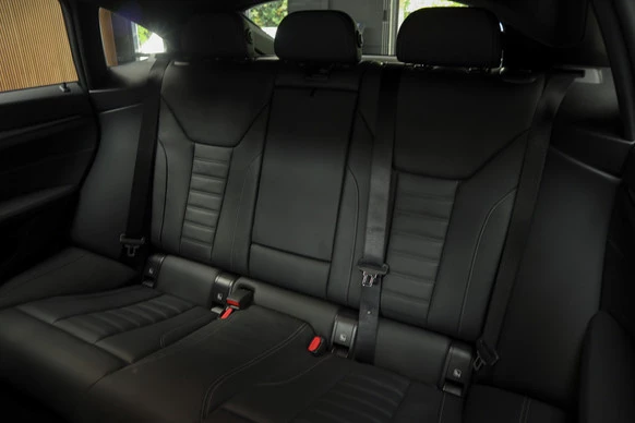 BMW i4 - Afbeelding 23 van 30