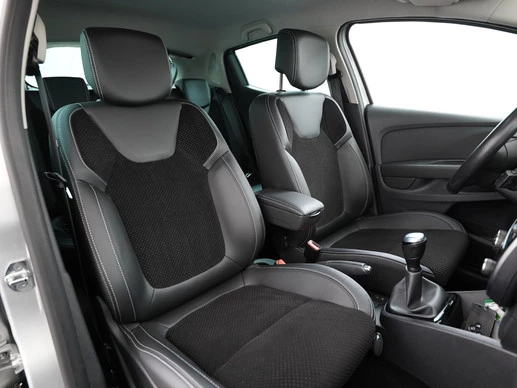 Renault Clio - Afbeelding 24 van 30