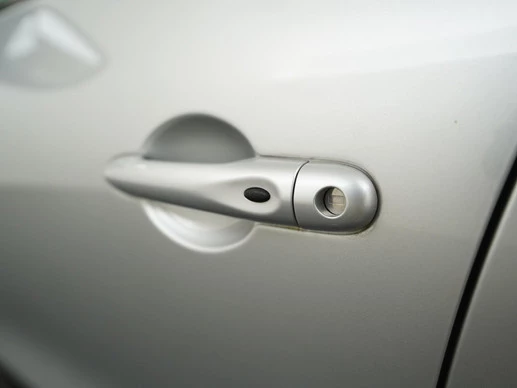 Renault Clio - Afbeelding 27 van 30