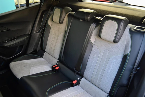 Peugeot e-2008 - Afbeelding 8 van 30