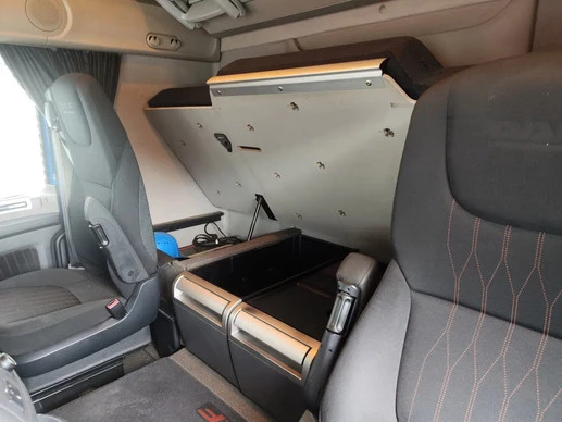 DAF XF480 - Afbeelding 15 van 15