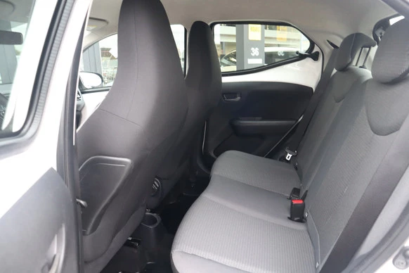 Toyota Aygo - Afbeelding 11 van 28