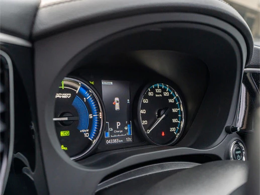 Mitsubishi Outlander - Afbeelding 9 van 30