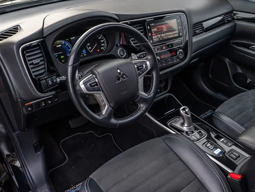 Mitsubishi Outlander - Afbeelding 15 van 30