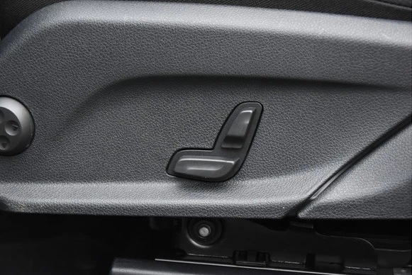 Mercedes-Benz GLC - Afbeelding 14 van 30