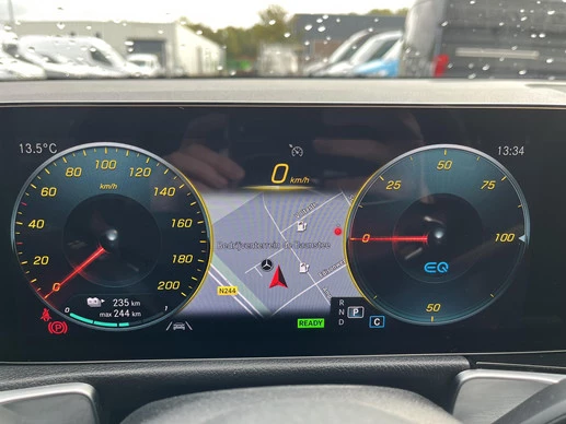 Mercedes-Benz EQB - Afbeelding 23 van 30