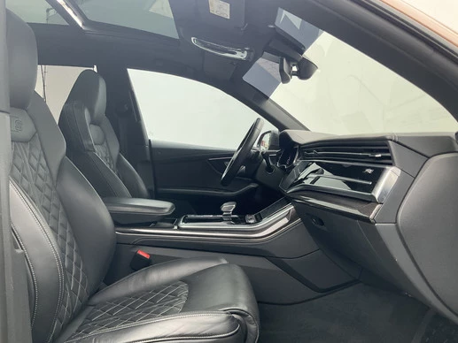 Audi SQ8 - Afbeelding 24 van 30