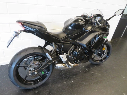 Kawasaki Ninja 650 - Afbeelding 3 van 13