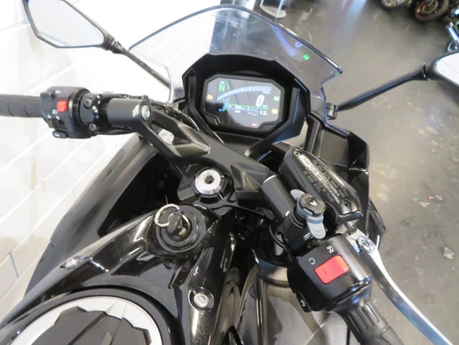 Kawasaki Ninja 650 - Afbeelding 5 van 13