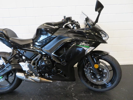 Kawasaki Ninja 650 - Afbeelding 9 van 13