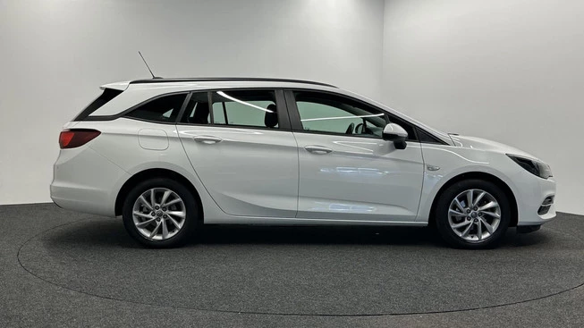 Opel Astra - Afbeelding 9 van 30