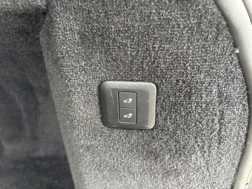 Land Rover Range Rover Sport - Afbeelding 27 van 30