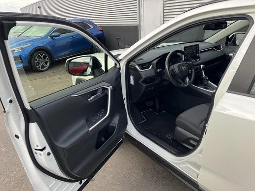 Toyota RAV4 - Afbeelding 16 van 30