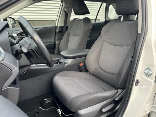Toyota RAV4 - Afbeelding 18 van 30