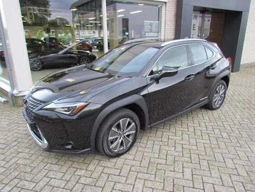 Lexus UX - Afbeelding 2 van 22
