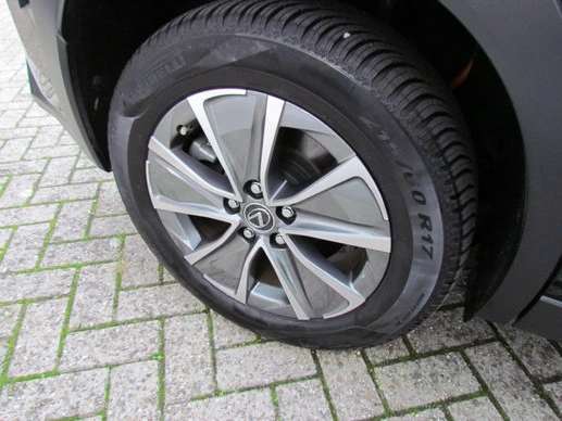 Lexus UX - Afbeelding 8 van 22