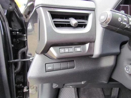 Lexus UX - Afbeelding 11 van 22
