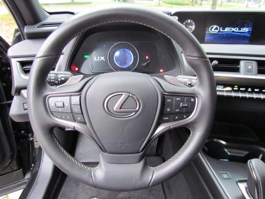 Lexus UX - Afbeelding 12 van 22