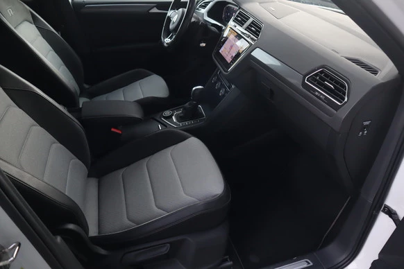 Volkswagen Tiguan - Afbeelding 15 van 30