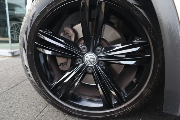 Volkswagen Tiguan - Afbeelding 26 van 30
