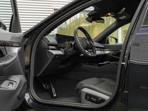 BMW i5 - Afbeelding 14 van 30