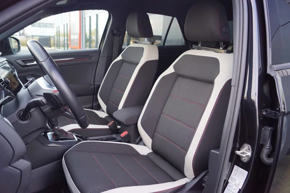 Volkswagen T-Roc - Afbeelding 3 van 30