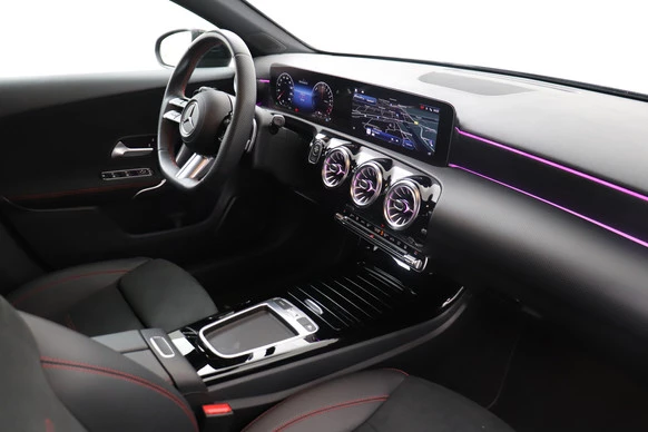 Mercedes-Benz A-Klasse - Afbeelding 15 van 25