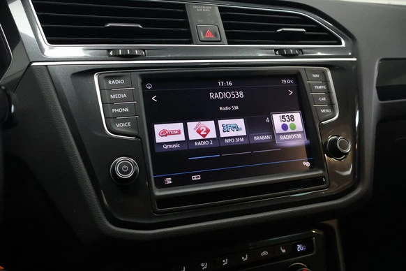 Volkswagen Tiguan - Afbeelding 14 van 30