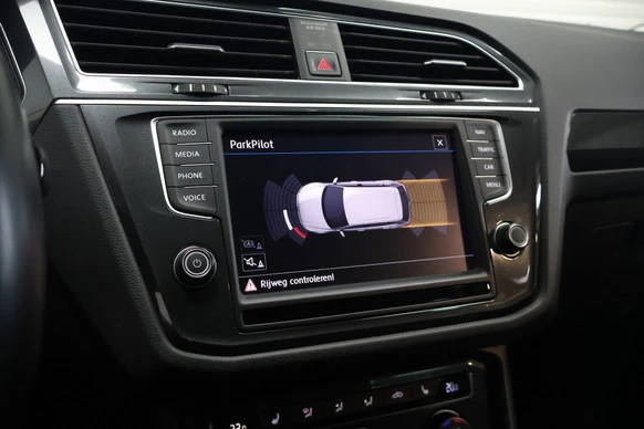 Volkswagen Tiguan - Afbeelding 18 van 30
