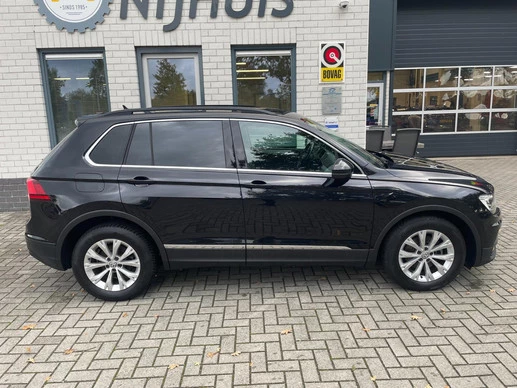Volkswagen Tiguan - Afbeelding 2 van 30