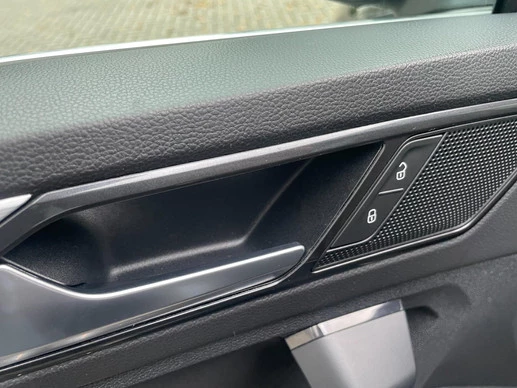 Volkswagen Tiguan - Afbeelding 9 van 30