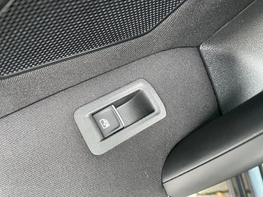 Volkswagen Tiguan - Afbeelding 12 van 30