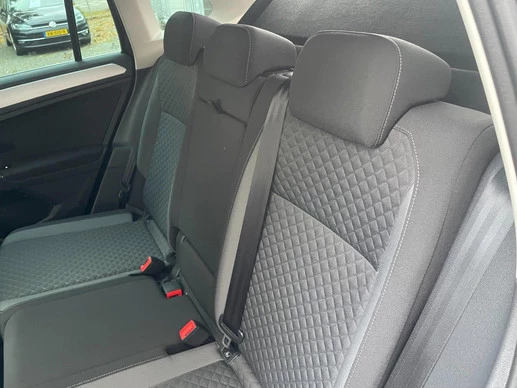 Volkswagen Tiguan - Afbeelding 14 van 30